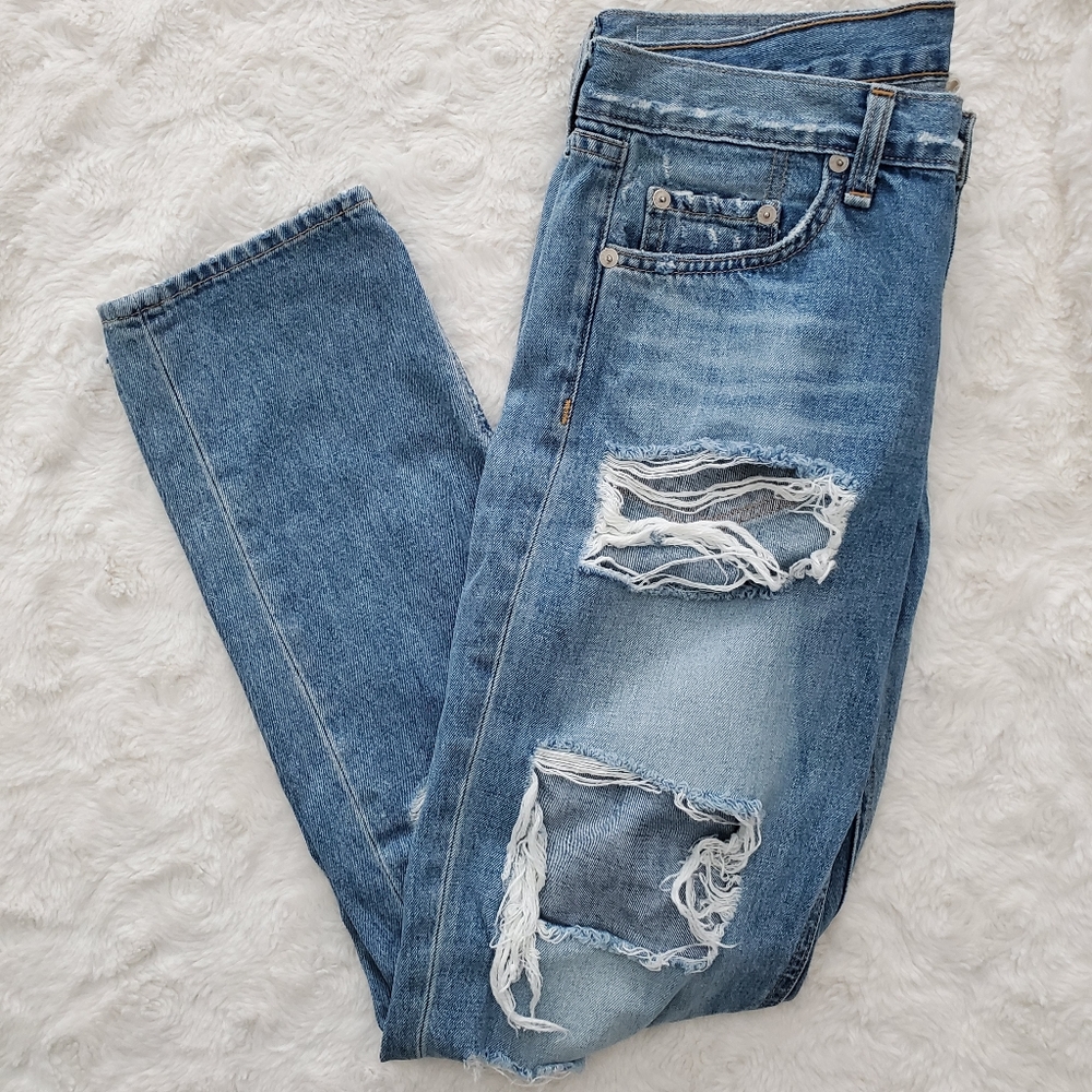 🎈SOLD Rag & Bone Distressed Boyfriend Jeans in 26 - Picture 8 of 14